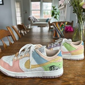 Nike Sun Club Dunk Lows, Multicolor, 7.5 US (38.5 EU)